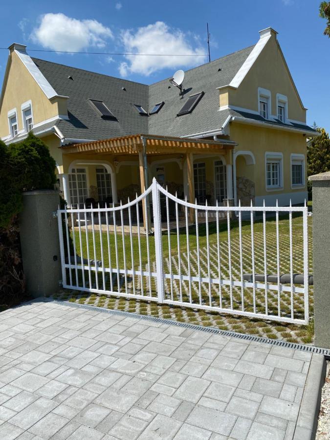 Pacsirta Apartman Lenti Zewnętrze zdjęcie